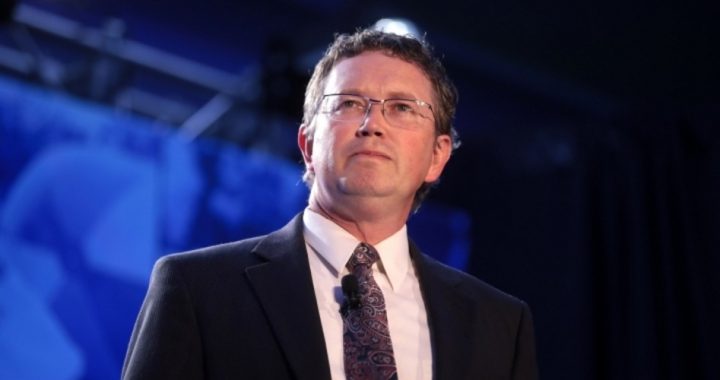 Trump Joins Democrats in Attack on Thomas Massie