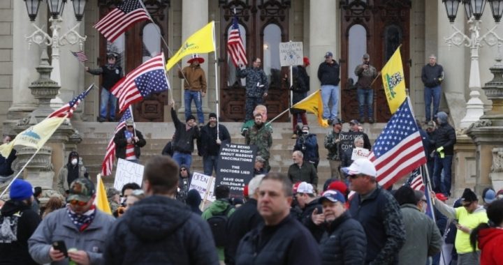 Michigan Residents Stage Largest Protest to Date Against Stay-at-home Orders
