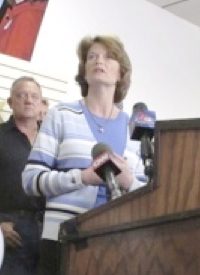 Lisa Murkowski Mounts Write-In Campaign