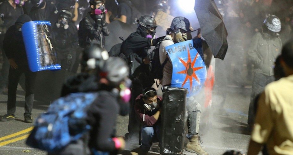 Rioters Attack Federal Building in Portland, Set Fire to County Building