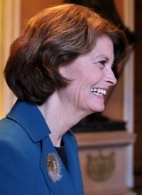 Lisa Murkowski Has Slight Edge in Alaska Senate Race