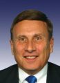 Rep. Mica Urges Private Security for Airports