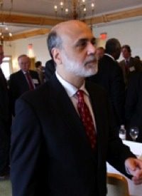 Bernanke Urges More Regulation of Financial Sector