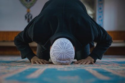 Qatar Tells Muslim Migrants to Despise Their Western Host Nations