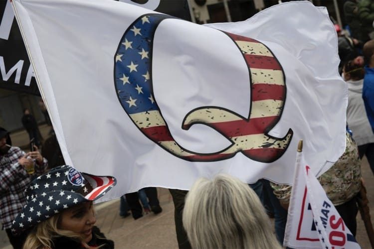 Q Unmasked? Linguists Using Machine Learning Software Claim to Have Cracked Q’s Identities Q Unmasked? Linguists Using Machine Learning Software Claim to Have Cracked Q’s Identities