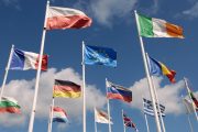 EU Plans to Expand to 30 Members, Centralize Decision-making Process