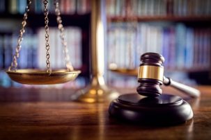 Federal Judge Blocks Planned Parenthood Defunding