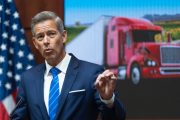 DOT Demands Calif., Wash., and N.M. Comply With English Requirement for CDLs