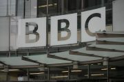 Trump Threatens to Sue BBC for $1B; Top Execs Quit Over Defamatory Documentary