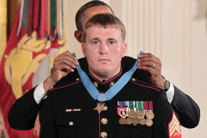Medal of Honor Recipient Roasts Dems Who Told Service Members to Disobey “Illegal Orders”