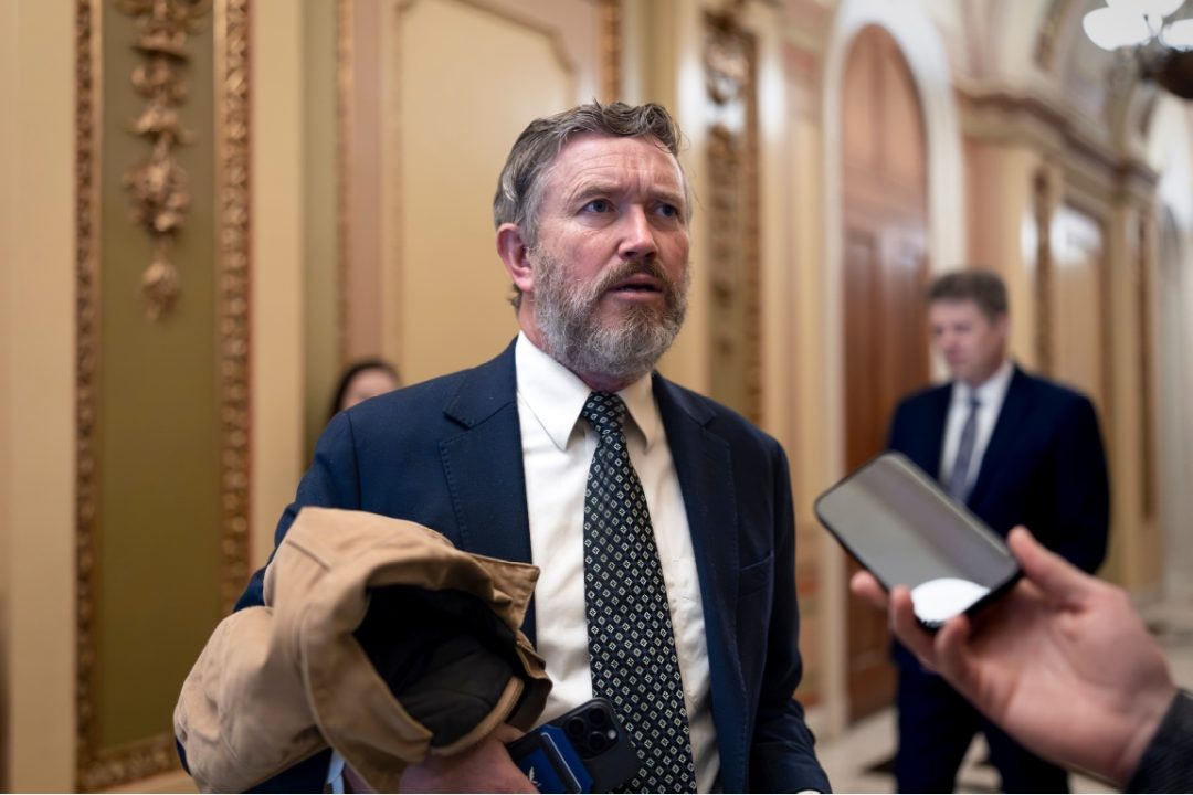 Massie, Khanna Say DOJ Is Illegally Withholding Epstein Files. Reps Are Preparing Impeachment Articles Against Bondi