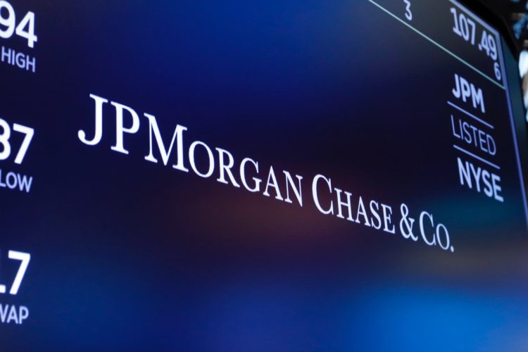 Trump Sues JPMorgan for Debanking His Family After J6
