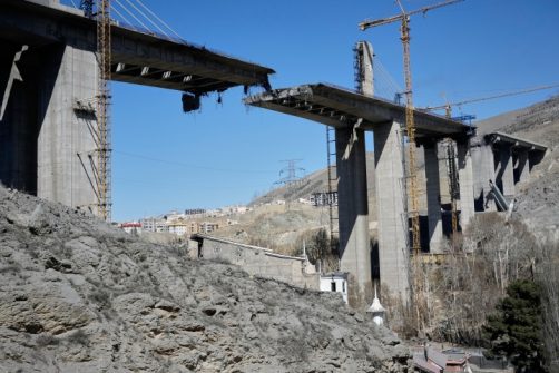 U.S. Destroys Iran’s Biggest Bridge. F-15 Shot Down Despite Trump’s “No Anti-aircraft” Weapons Claim. IDF Won’t Join Ground War