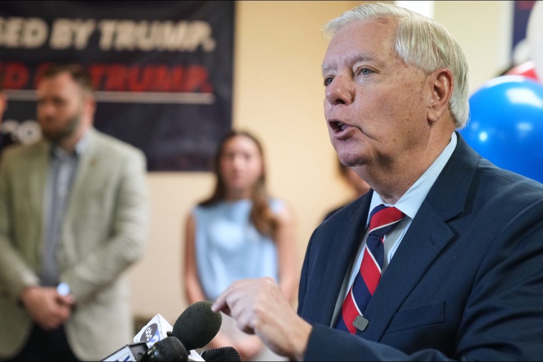 Trump Endorses Lindsey Graham. Ten Years Ago, He Attacked Him.