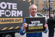 Farage Makes PM Pitch as Starmer Steps Down