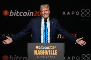 Trump Disclosure Shows $2.2B in Income, Including $1.4B From Crypto and More Than 21,000 Stock Trades