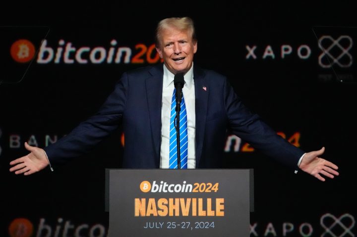 Trump Disclosure Shows $2.2B in Income, Including $1.4B From Crypto and More Than 21,000 Stock Trades