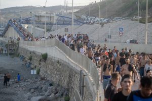 More Than 50K Moroccans Surge in Ceuta, Spain, as Social Media Critics Blame U.S., Israel, for Pushing Invasion
