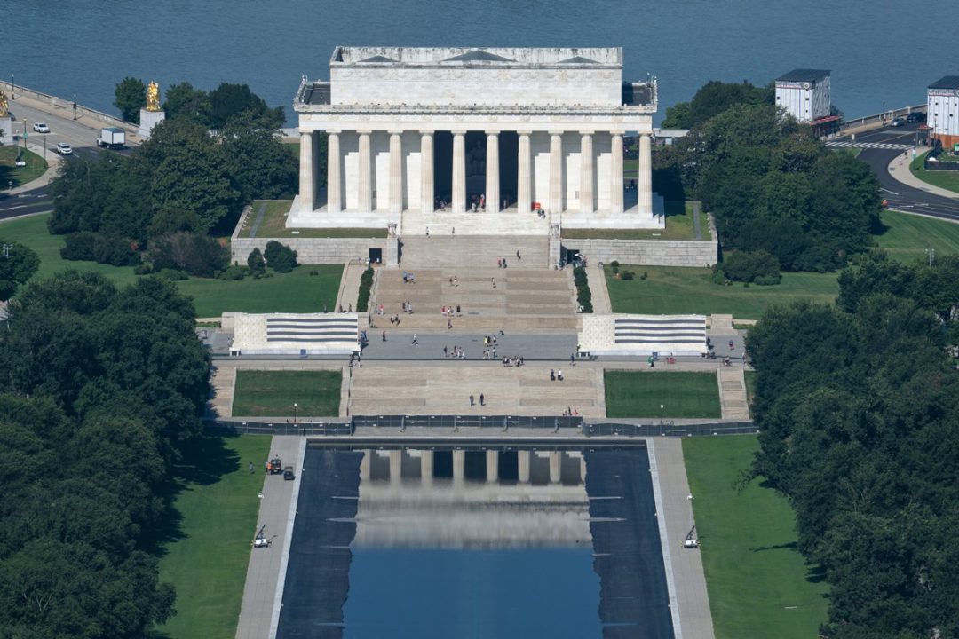 Trump Concedes Reflecting Pool Contractor Errors, but Still Blames Vandals as Prosecutors Drop Cases
