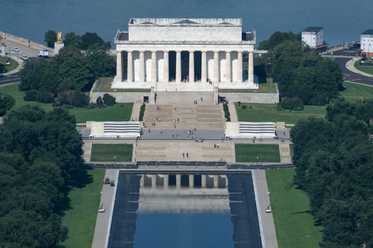 Trump Concedes Reflecting Pool Contractor Errors, but Still Blames Vandals as Prosecutors Drop Cases