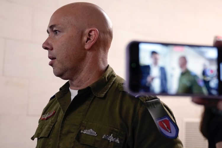 Report: IDF Volunteer Mast a Candidate for Army Secretary; Wore IDF Uniform to GOP Meeting