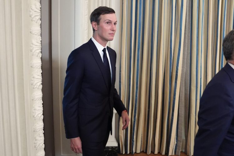 Trump Allies Signal Midterm Concerns as Kushner Meets Jeffries Amid Iran War Fallout