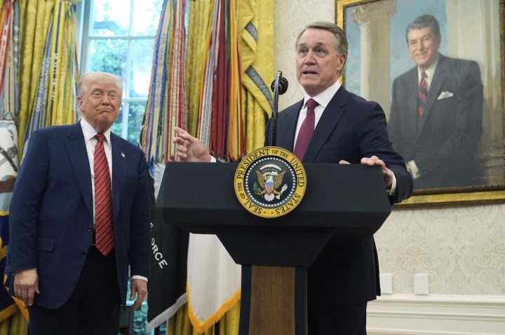 U.S. Ambassador: Trump Offered to Sell American Weapons to China