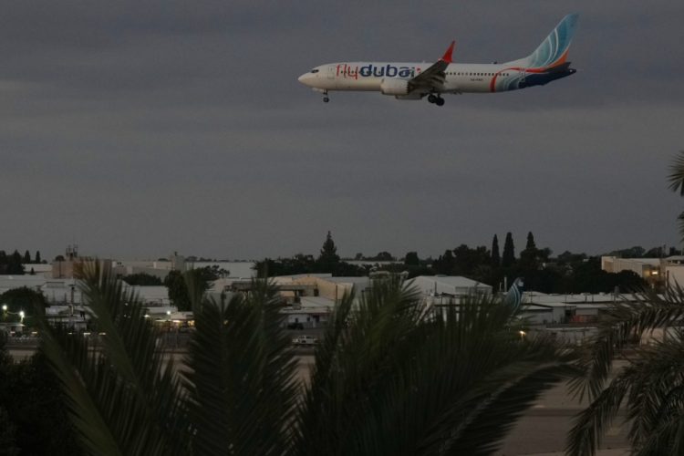 Air Jihad? Omani Pilot Tries to Crash Plane; Reportedly Was Islamic “Extremist”