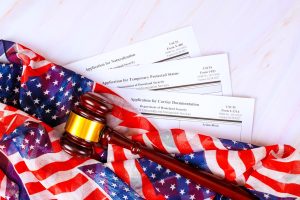 White House Pauses TPS Revocation for El Salvadorans