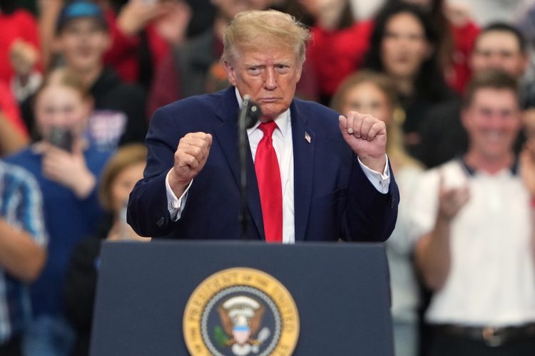 Trump Faces Growing Bipartisan Opposition Over Russian Diesel Deal