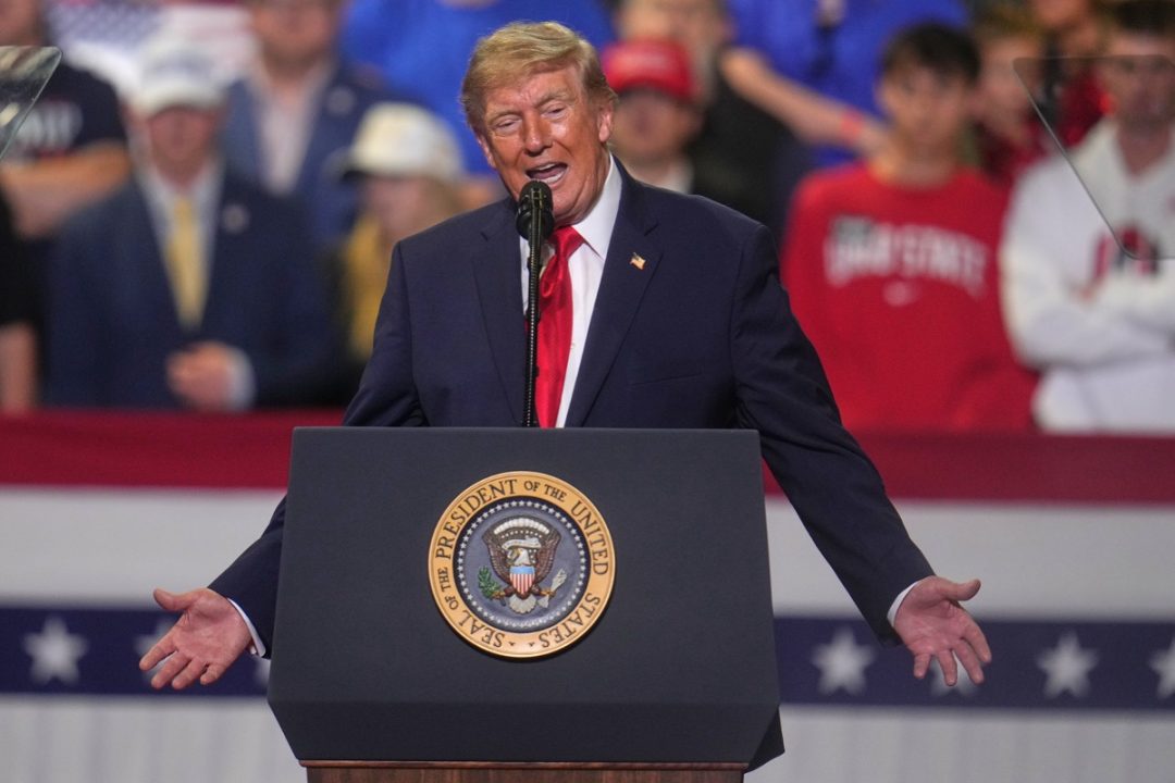 Trump Questions Iran Strategy As War Hurts GOP Midterm Prospects