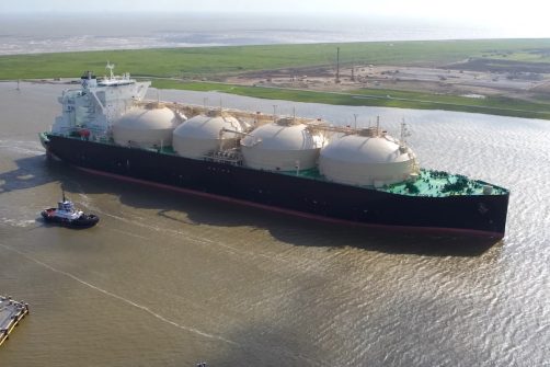 Secret Russian Financing Shadows Alaska Gas Project Discussed by Putin and Trump Envoys: Reports