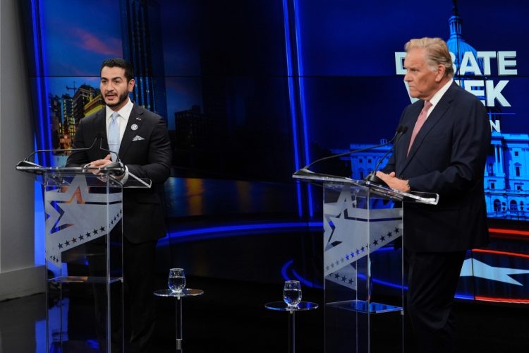 Midterm Dilemma: Neocon Republicans or Socialist Democrats?
