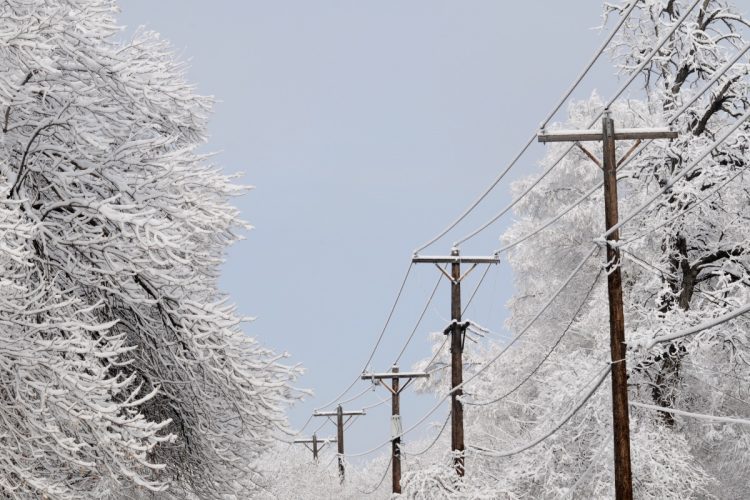 Data Centers May Cause Electricity Grid Instability for Winter 