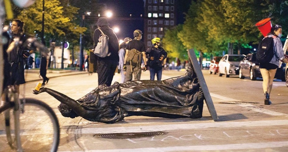 Toppled Statues to Toppled Republic?