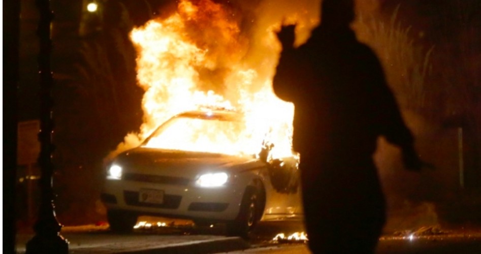 Establishment Media Openly Defend Rioting as Ferguson Burns